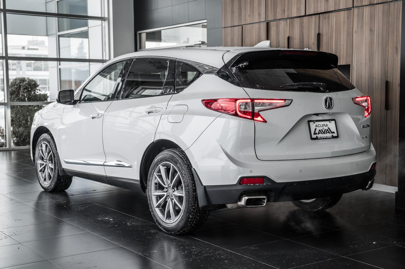 2022 Acura RDX - Image 9