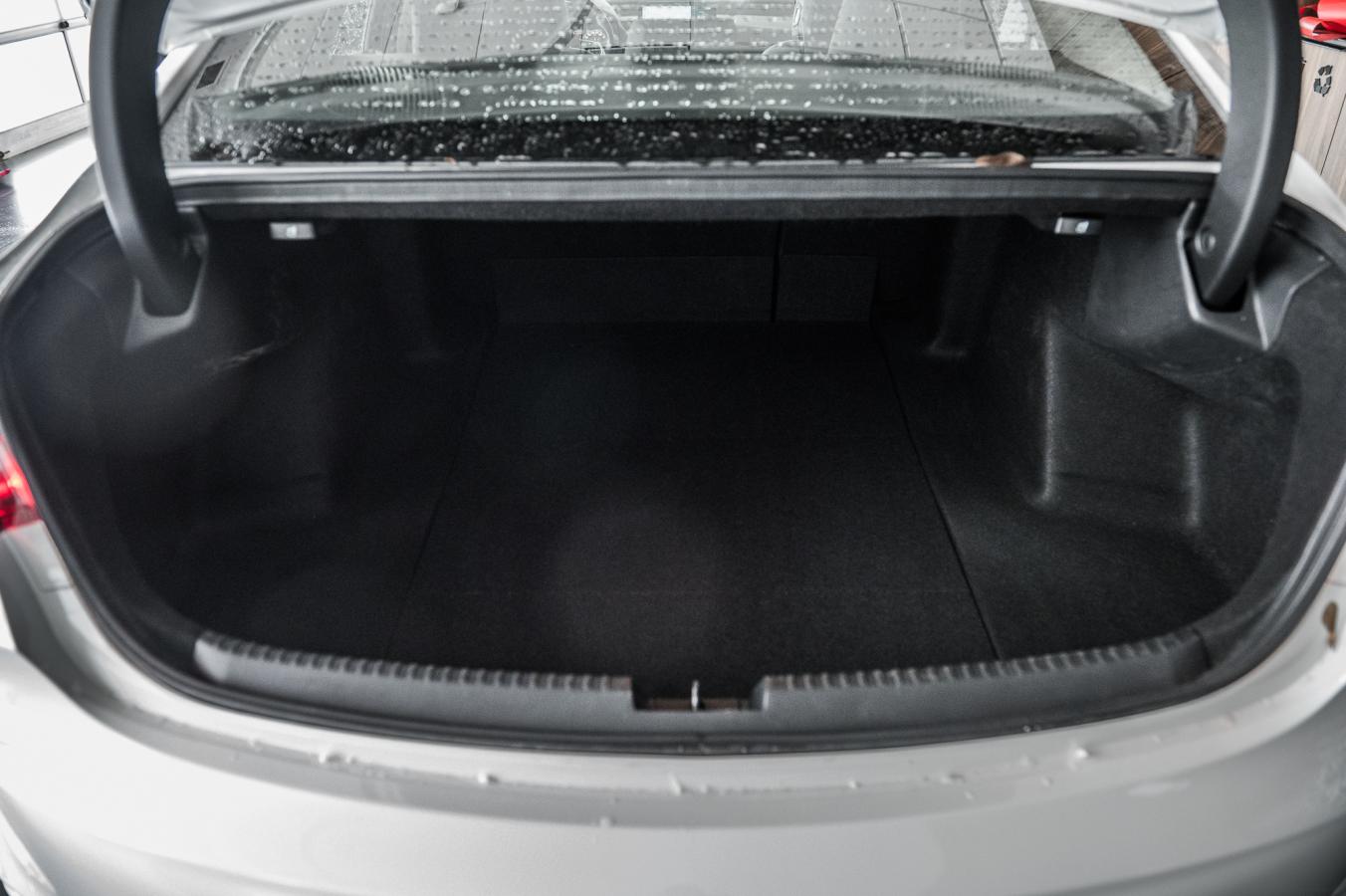 2021 Acura TLX - Image 32