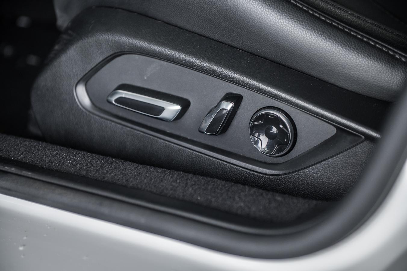 2021 Acura TLX - Image 35