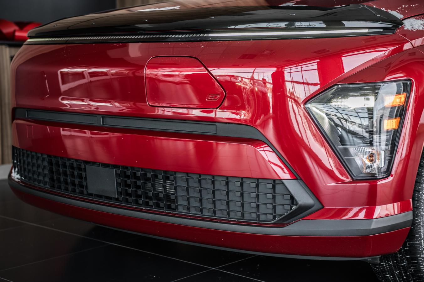 2024 Hyundai Kona Electric - Image 6