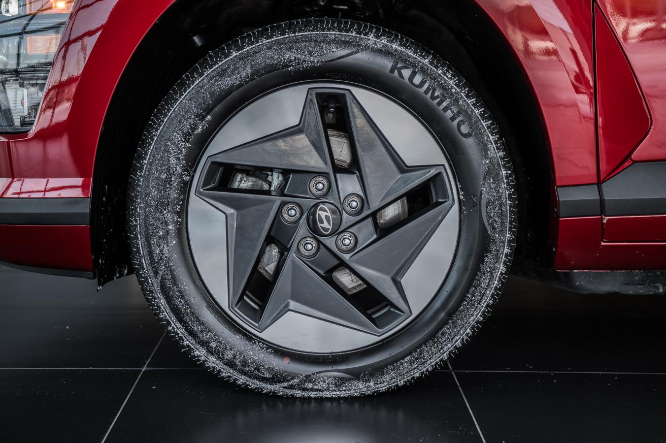 2024 Hyundai Kona Electric - Image 7