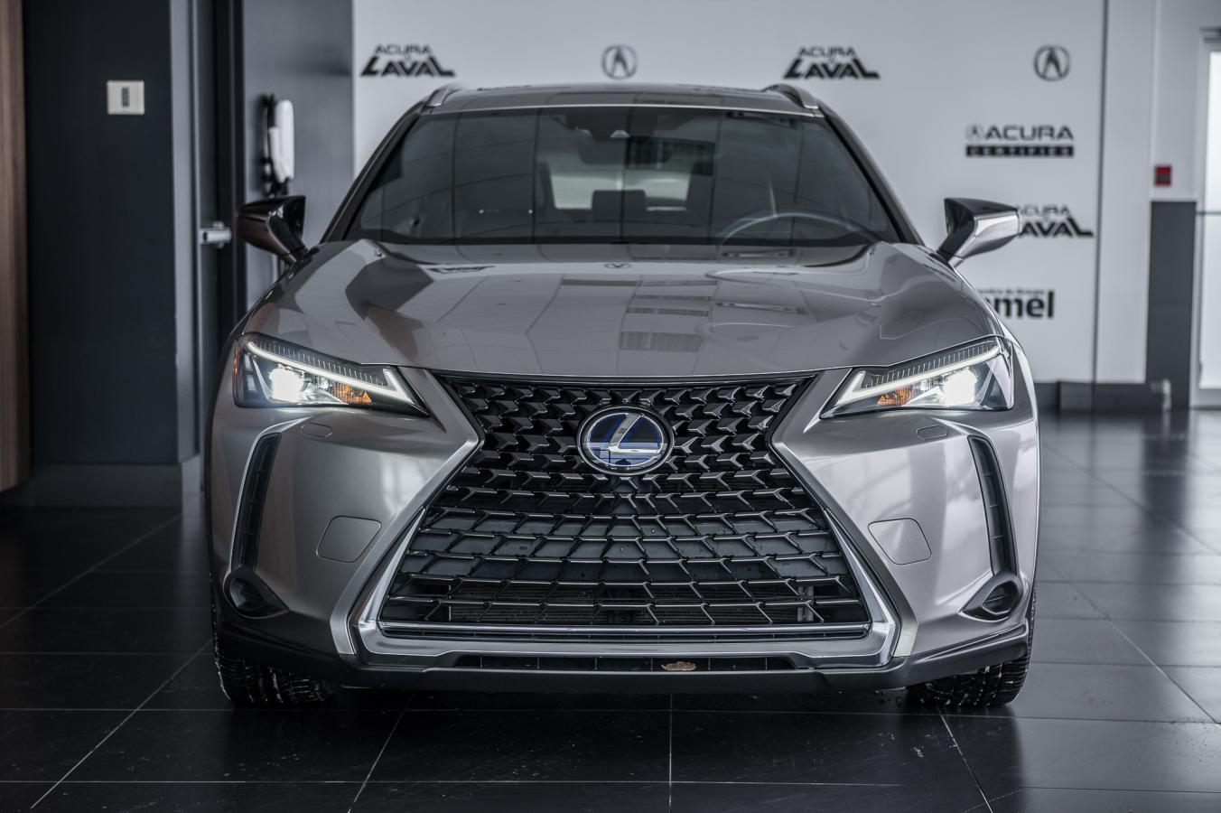 2021 Lexus UX - Image 21