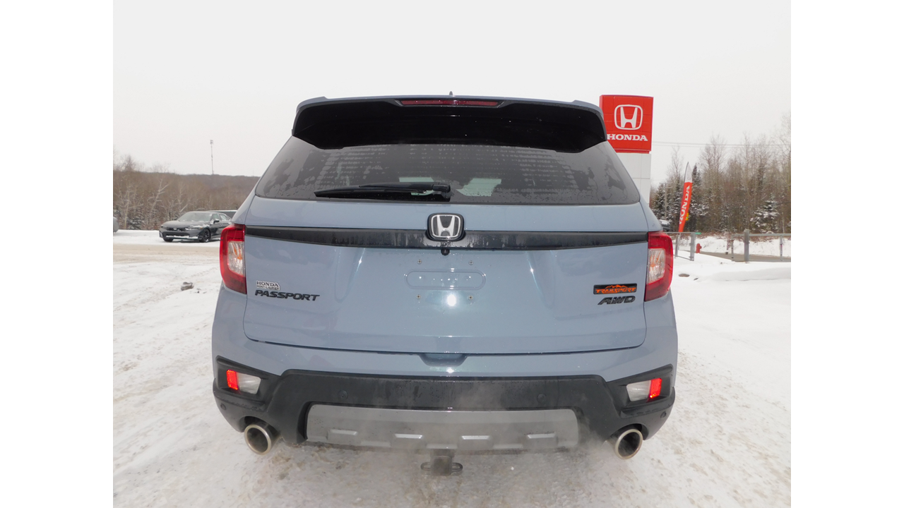 2023 Honda Passport - Image 34