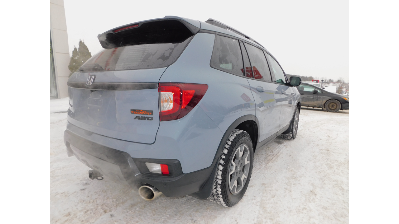 2023 Honda Passport - Image 35