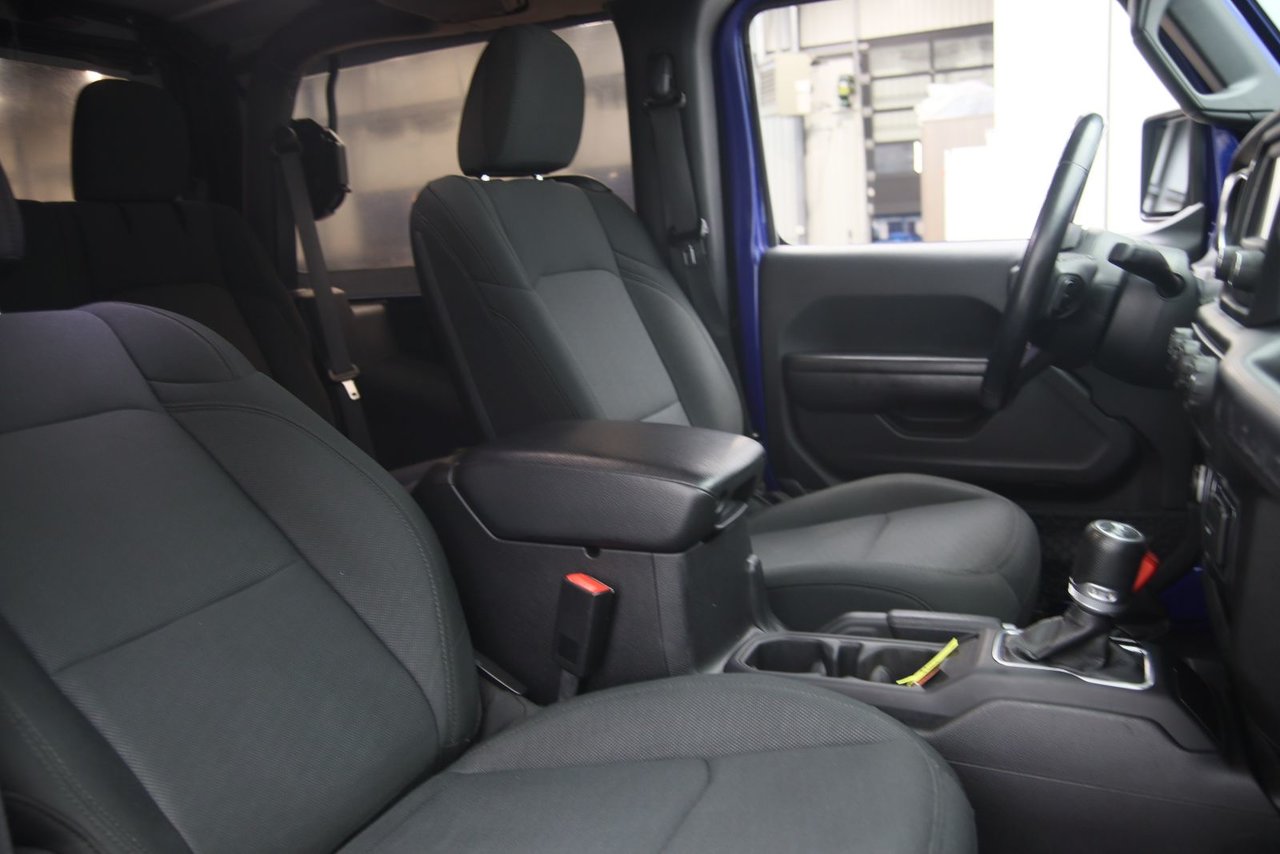 2020 Jeep Wrangler - Image 13