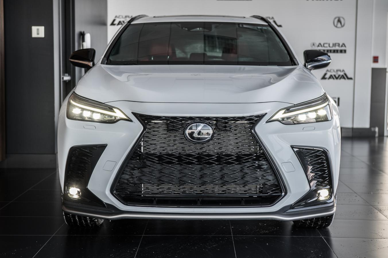 2022 Lexus NX 350 - Image 24