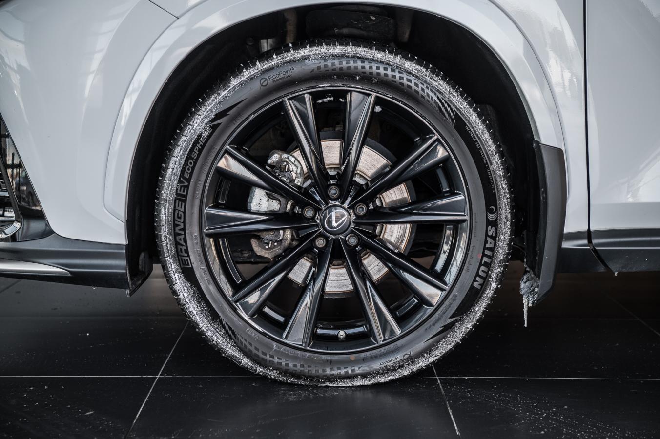 2022 Lexus NX 350 - Image 27