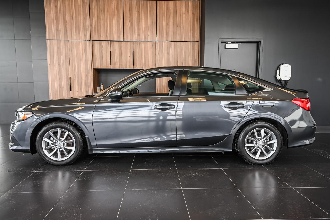 2022 Honda Civic - Image 4