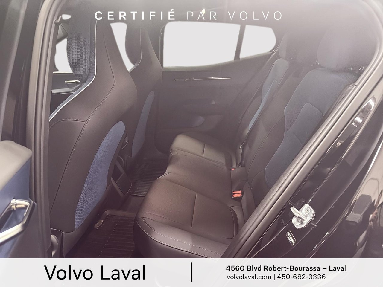 2025 Volvo EX30 - Image 10