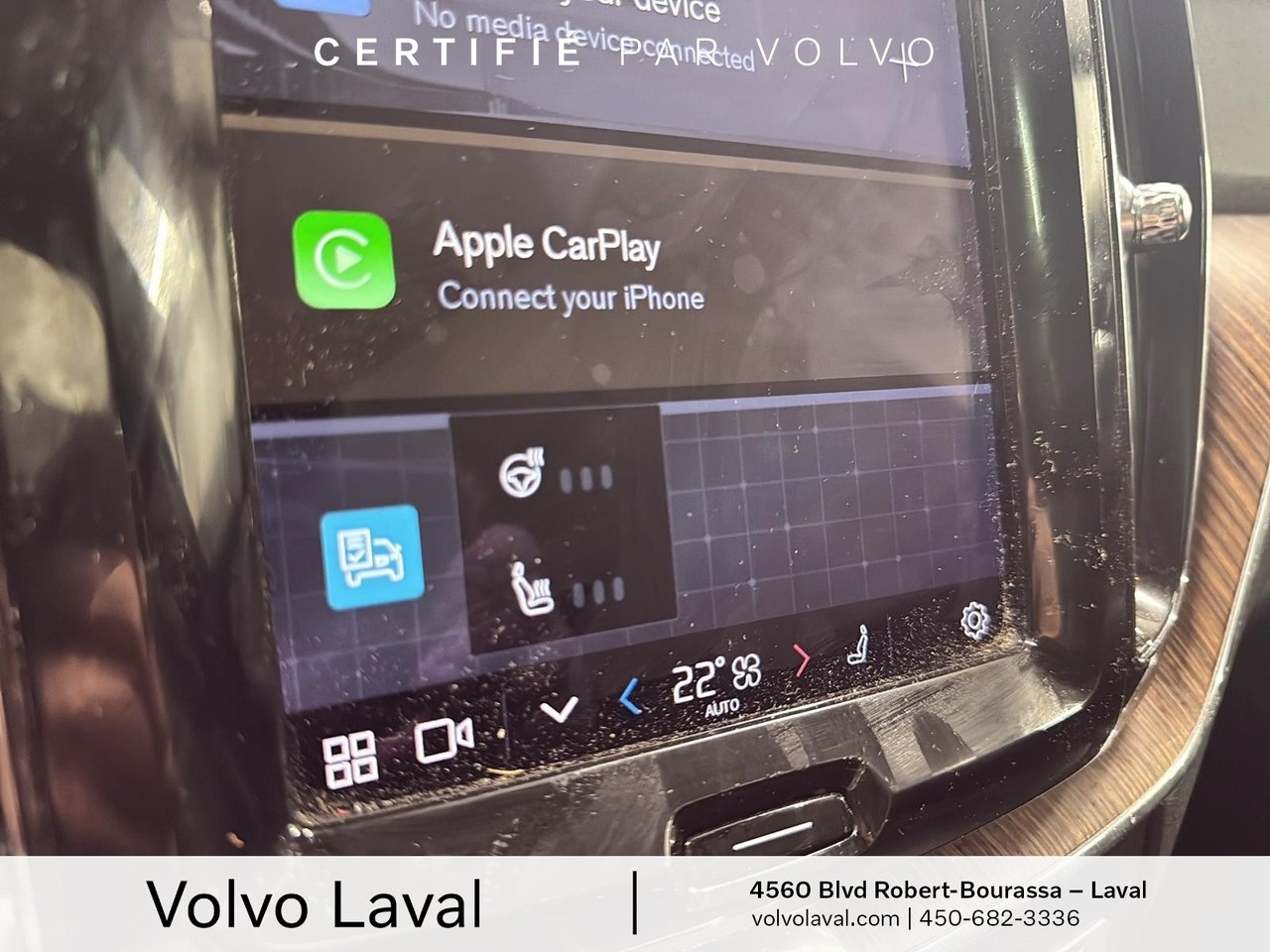 2022 Volvo XC60 - Image 12