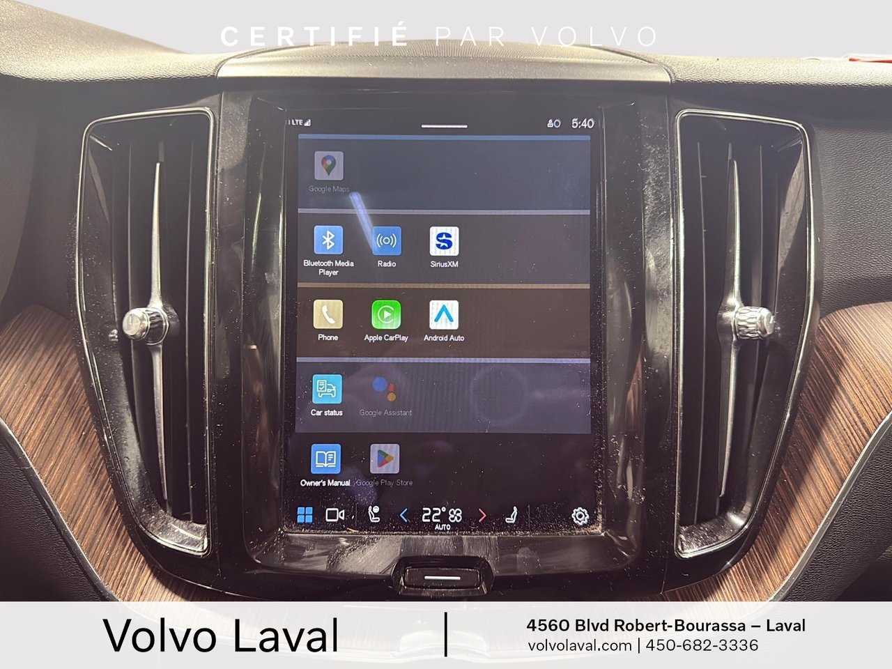 2022 Volvo XC60 - Image 14