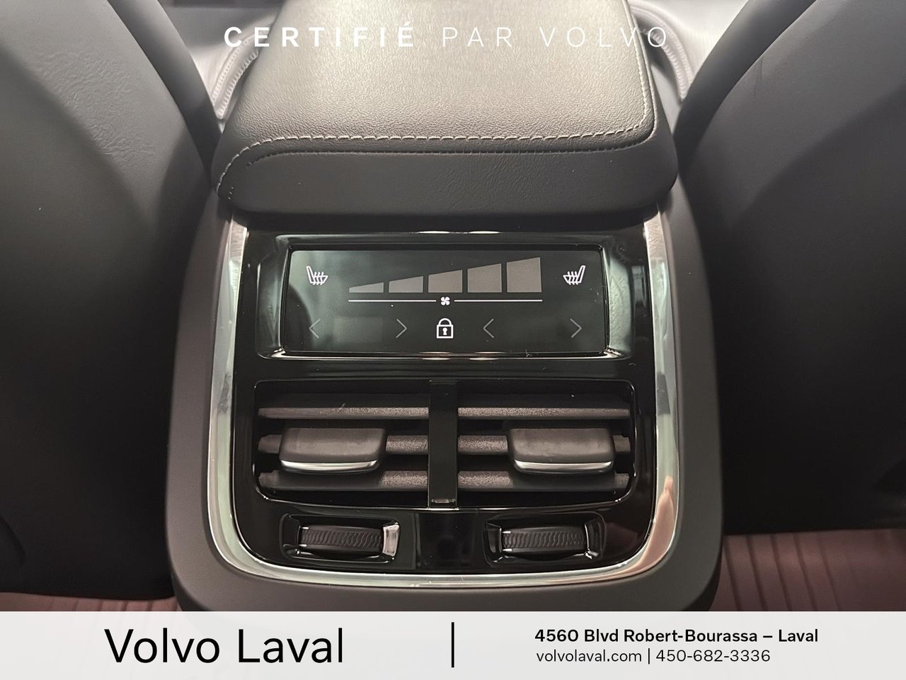 2023 Volvo XC60 - Image 11