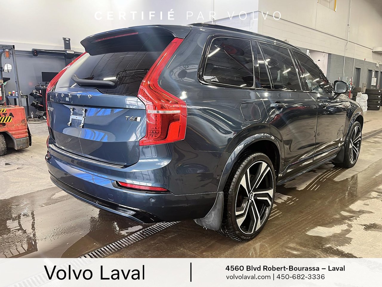 2022 Volvo XC90 - Image 8
