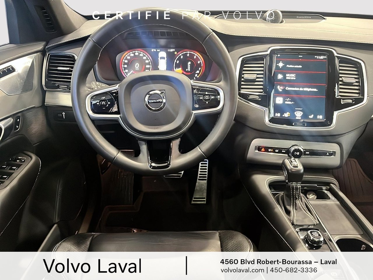 2022 Volvo XC90 - Image 12