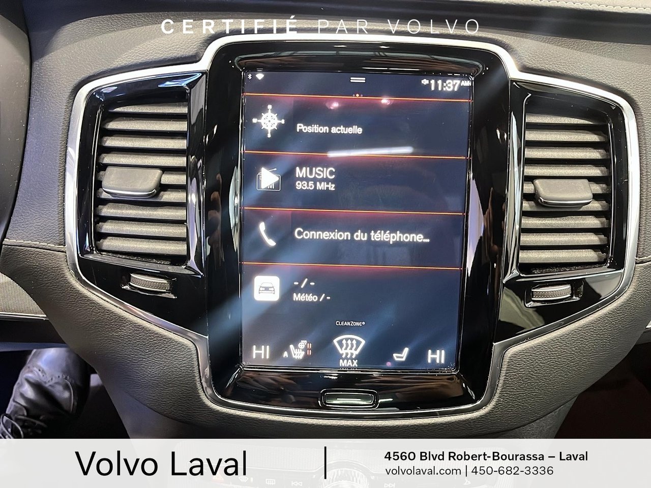 2022 Volvo XC90 - Image 14