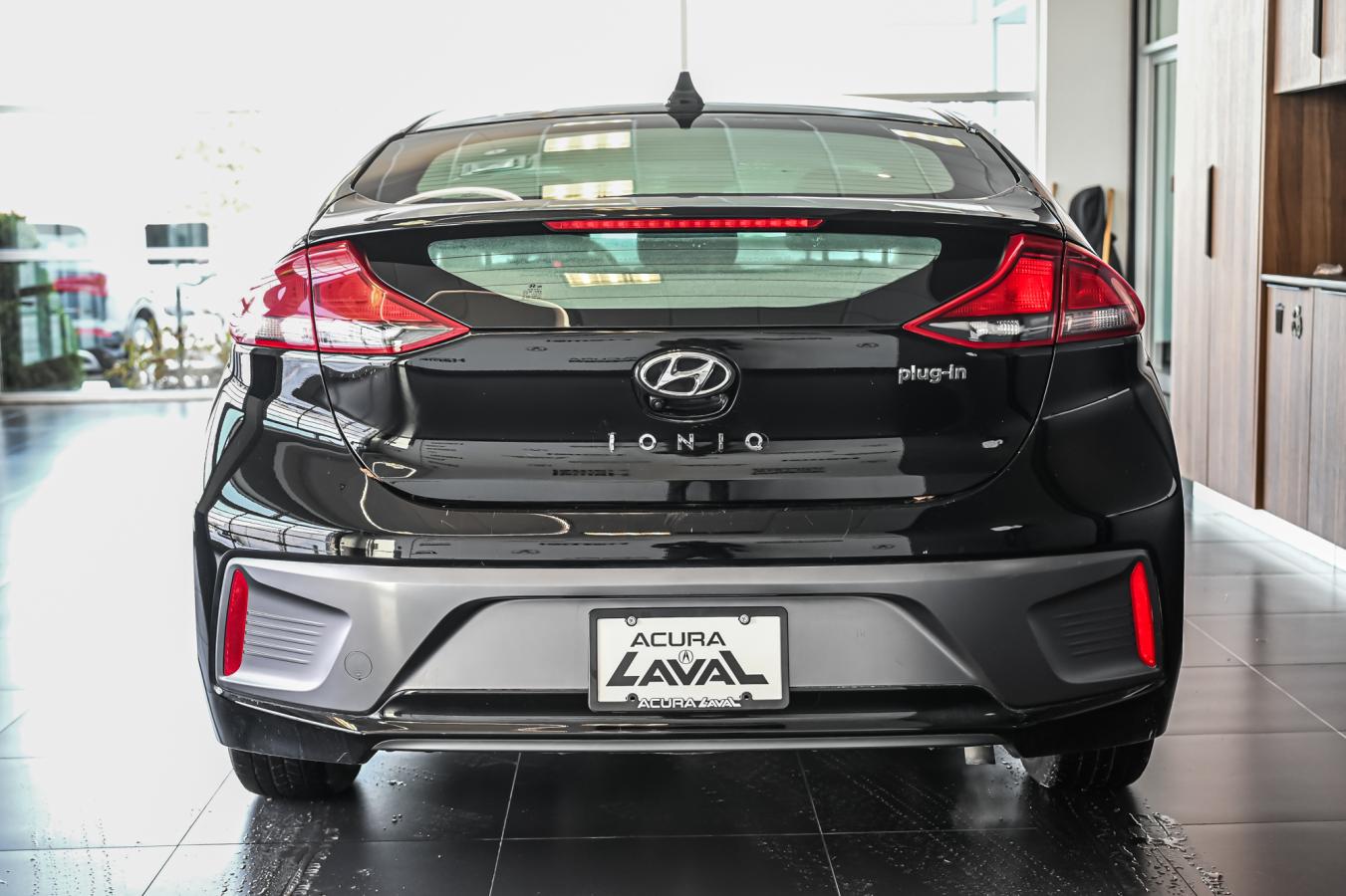 2020 Hyundai IONIQ Hybrid - Image 25