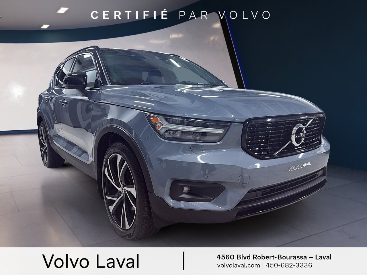 2022 Volvo XC40 - Image 3