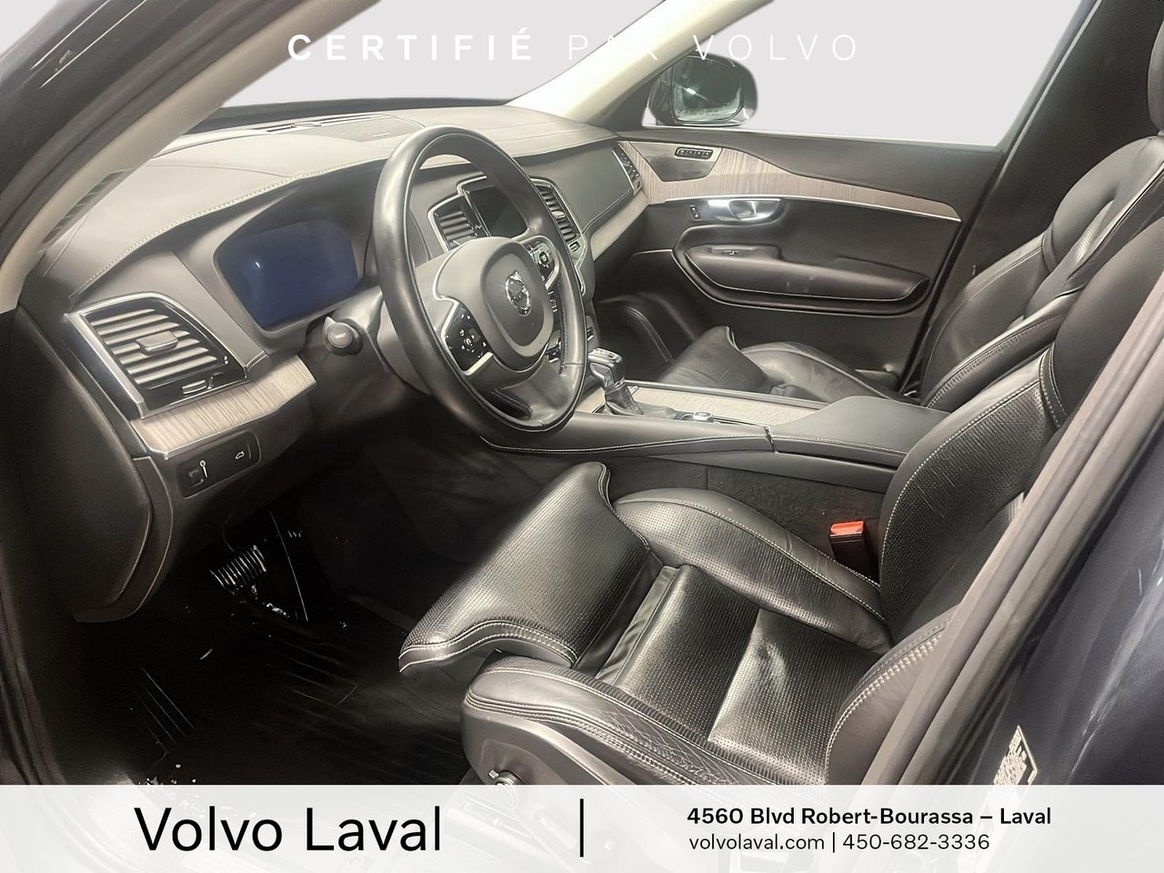 2022 Volvo XC90 - Image 9