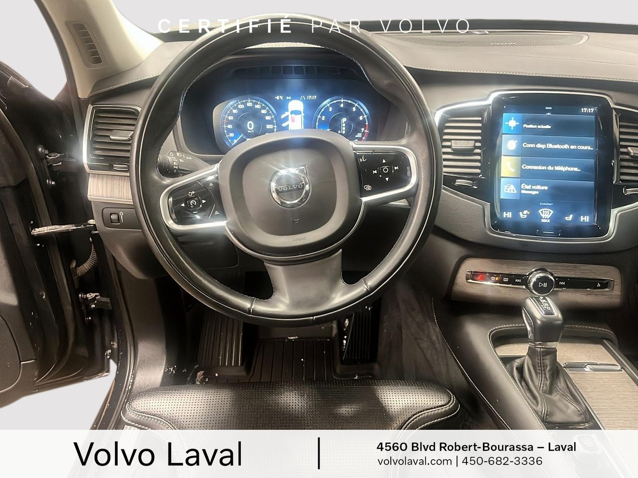 2022 Volvo XC90 - Image 12