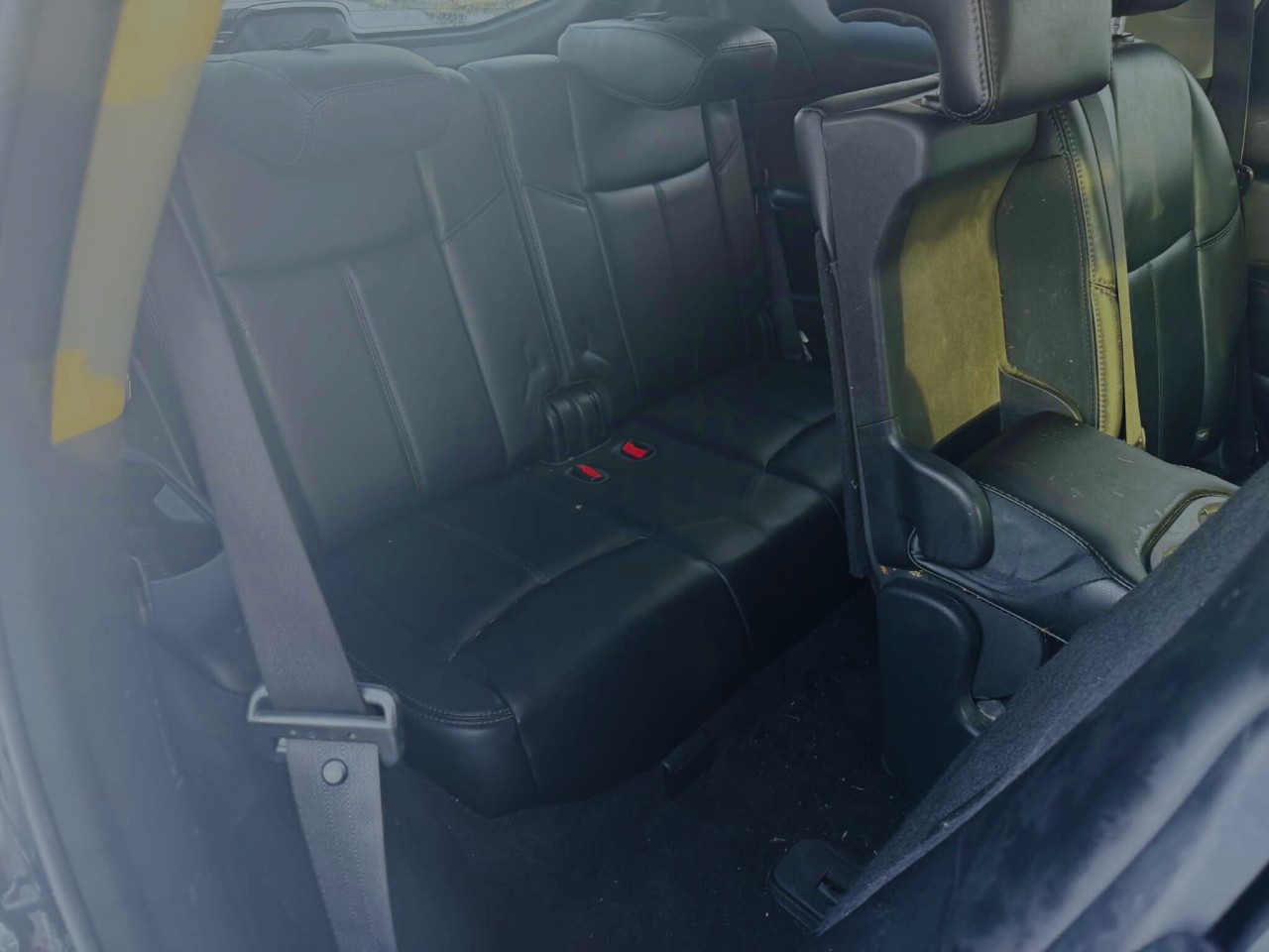 2015 Nissan Pathfinder - Image 14