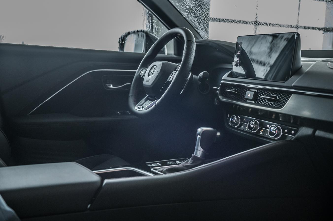 2025 Acura ADX - Image 32