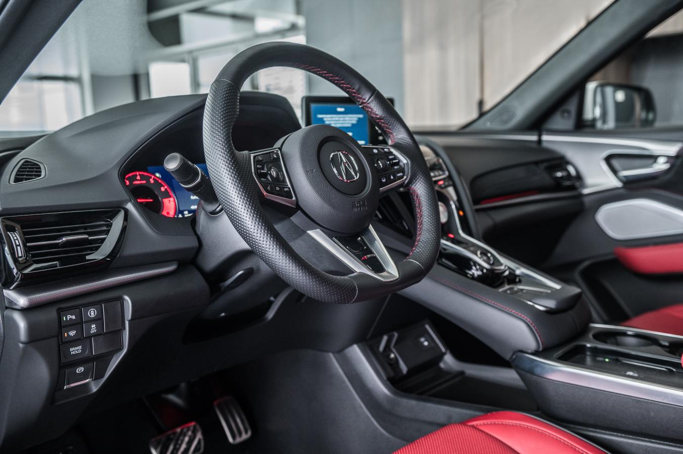 2025 Acura RDX - Image 16