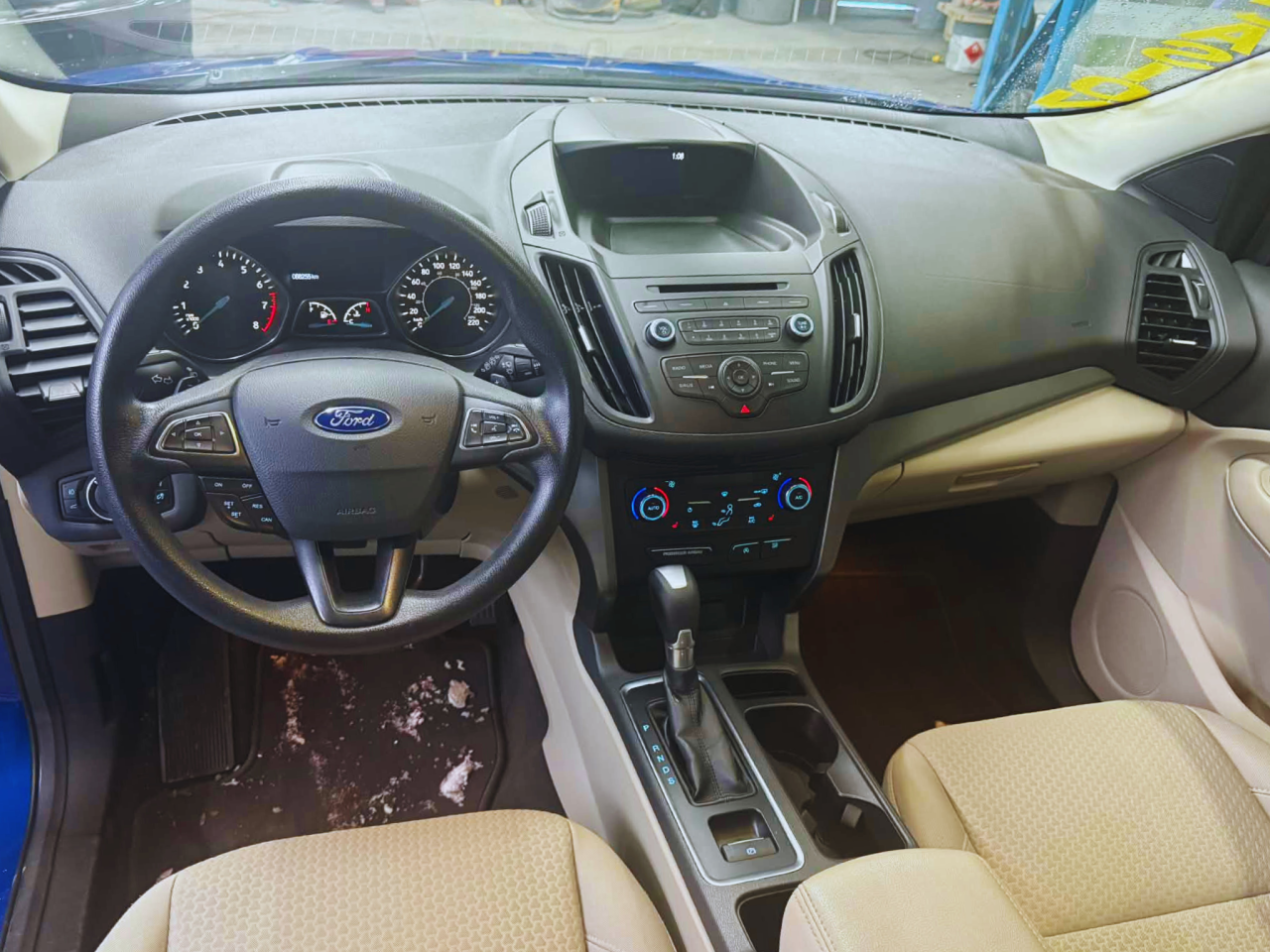 2017 Ford Escape - Image 10