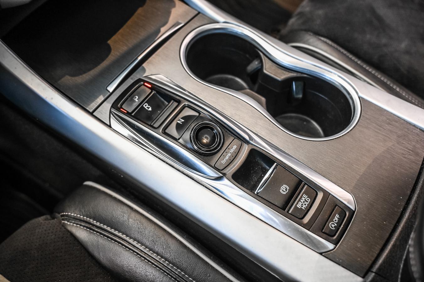 2019 Acura TLX - Image 16