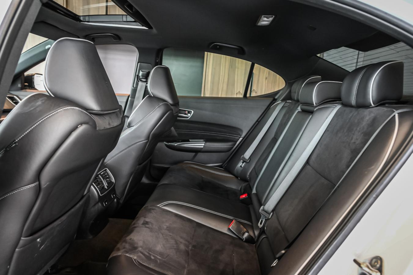 2019 Acura TLX - Image 22