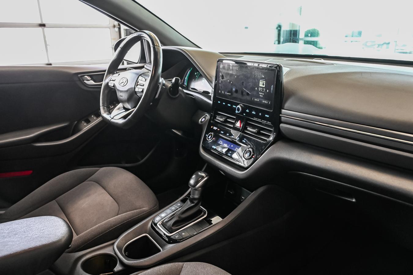 2020 Hyundai IONIQ Hybrid - Image 42