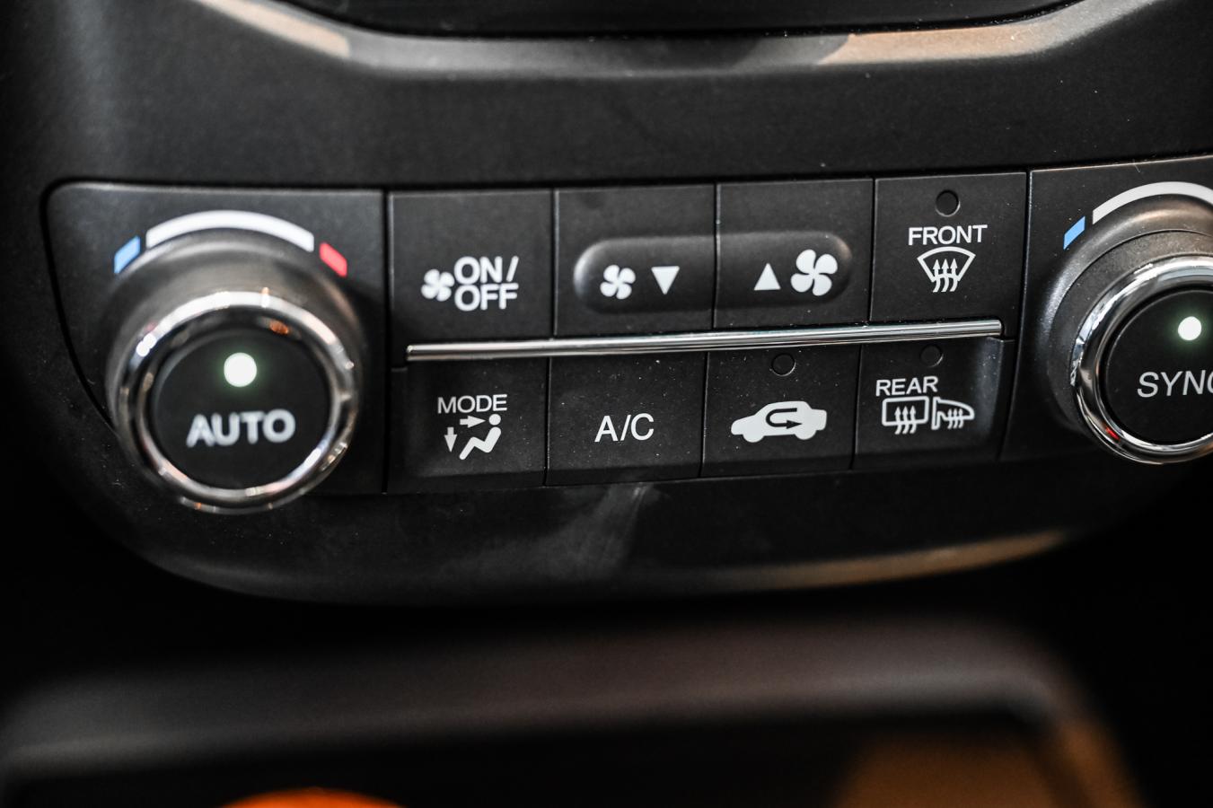 2015 Acura RDX - Image 40