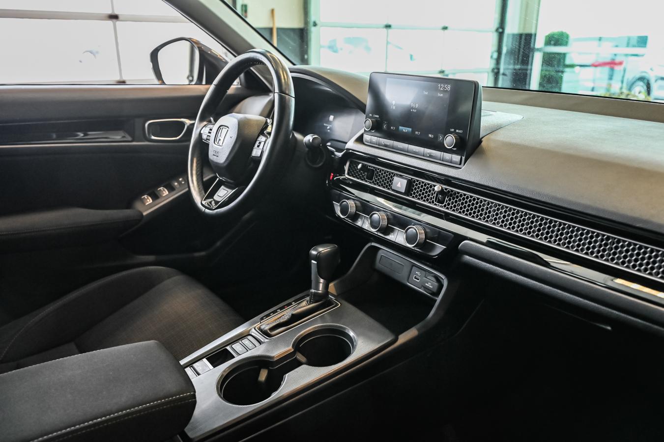 2022 Honda Civic - Image 24