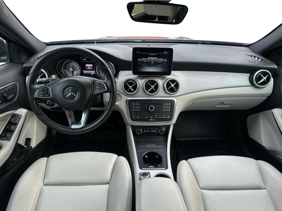 2017 Mercedes-Benz GLA 250 - Image 29