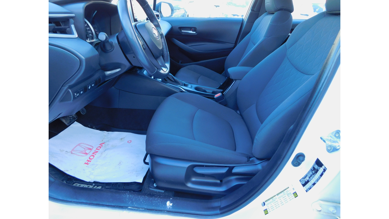 2021 Toyota Corolla - Image 15