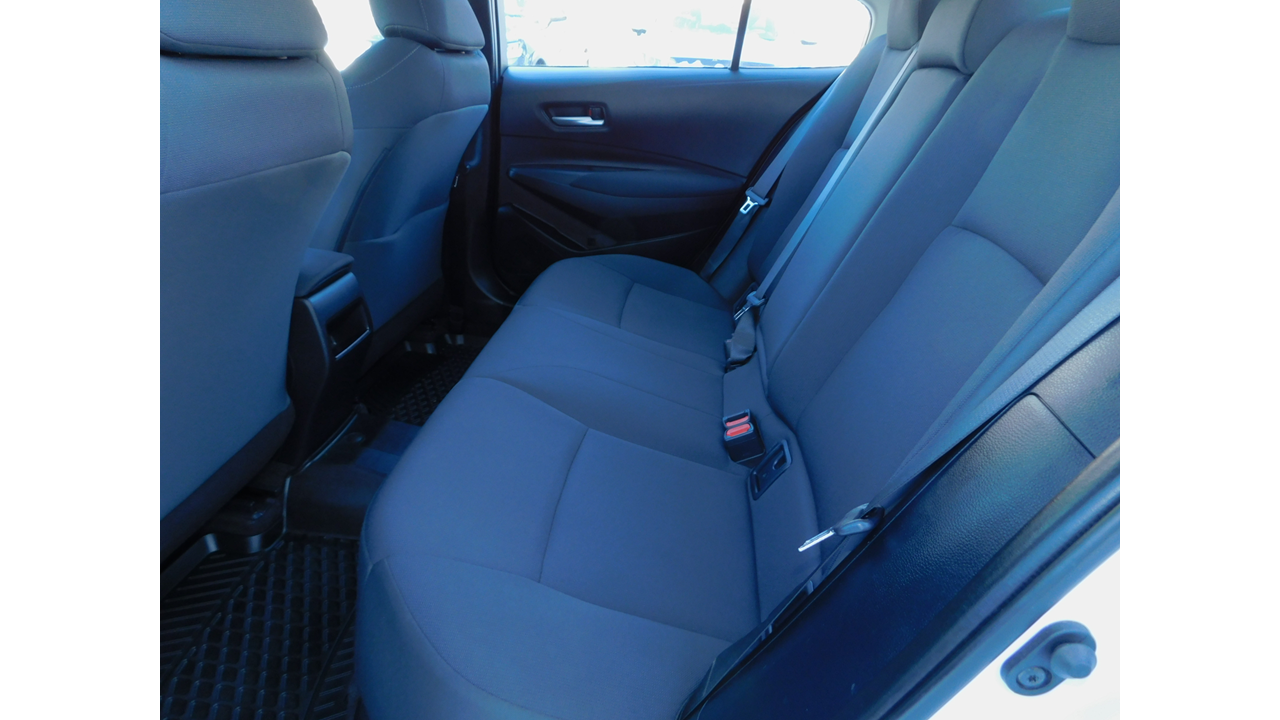 2021 Toyota Corolla - Image 16