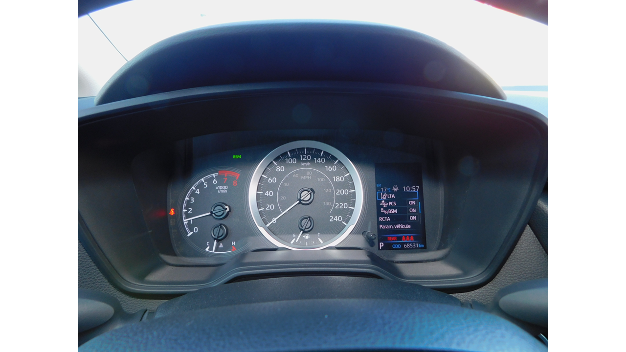 2021 Toyota Corolla - Image 22