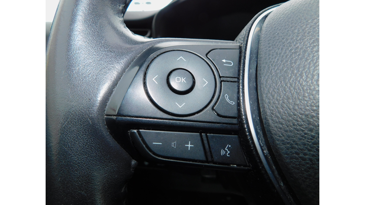 2019 Toyota RAV4 - Image 23