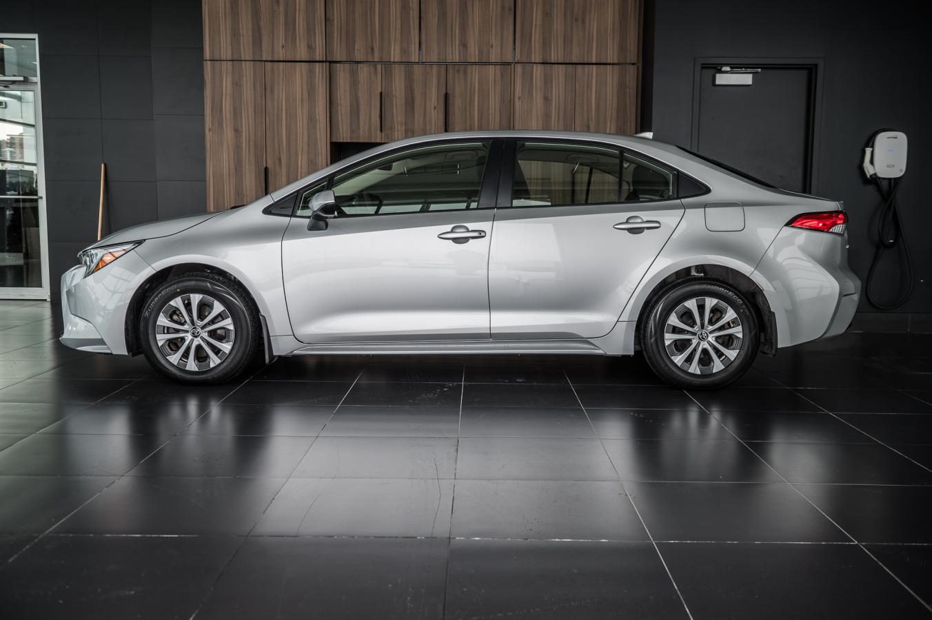 2023 Toyota Corolla - Image 6