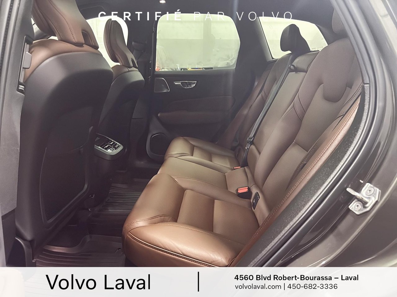 2022 Volvo XC60 - Image 8