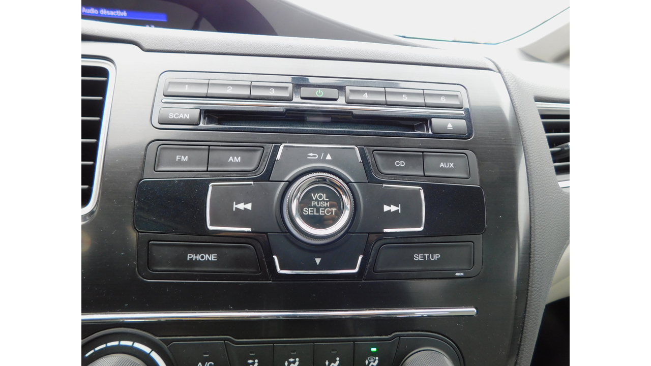 2013 Honda Civic - Image 20