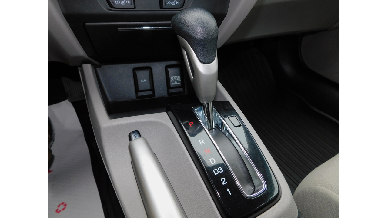 2013 Honda Civic - Image 22