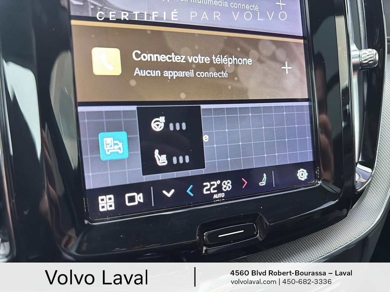 2022 Volvo XC60 Recharge - Image 13