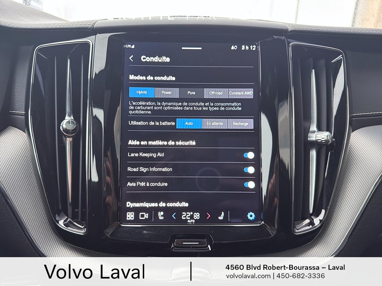 2022 Volvo XC60 Recharge - Image 16