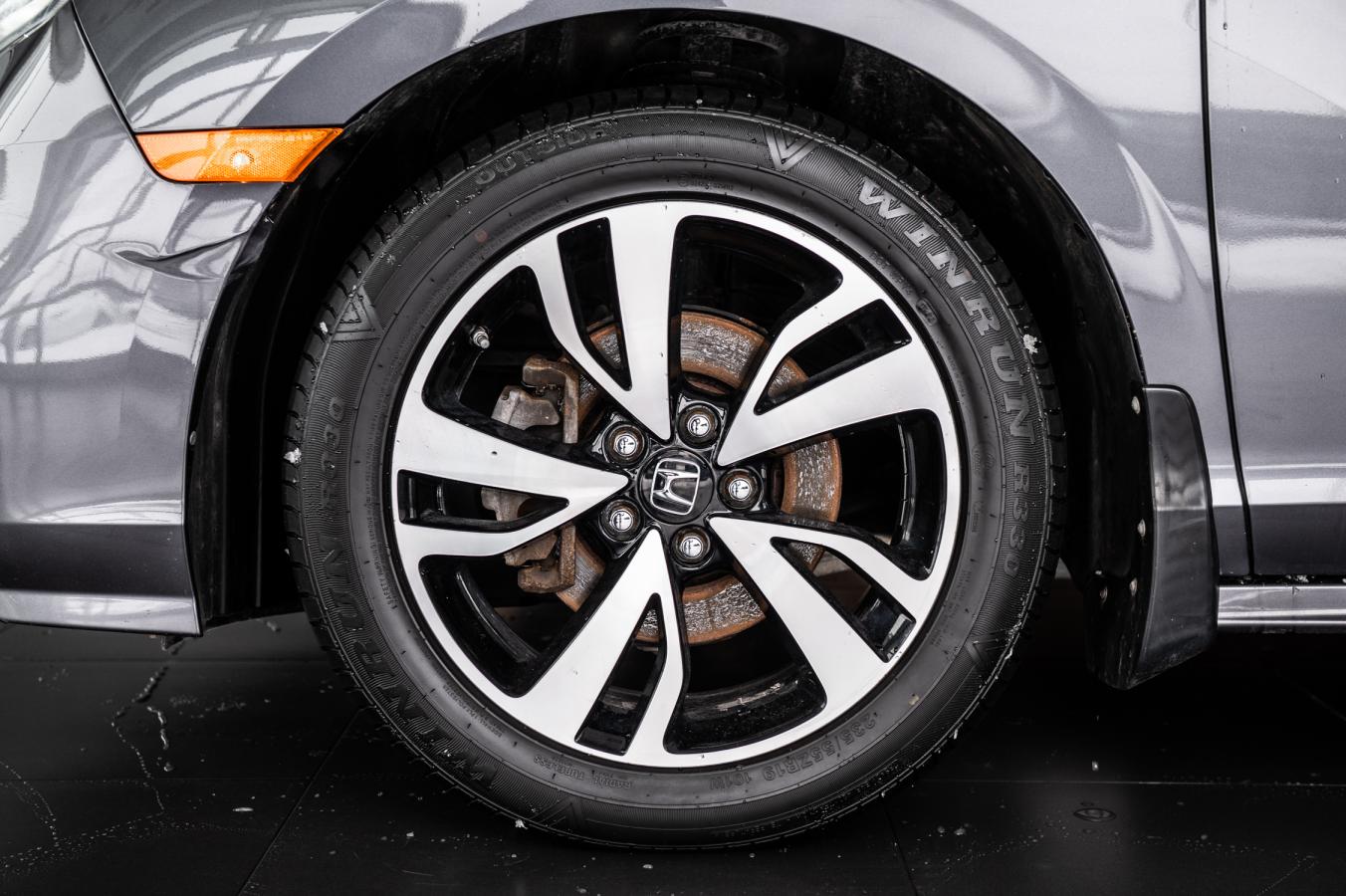 2019 Honda Odyssey - Image 5