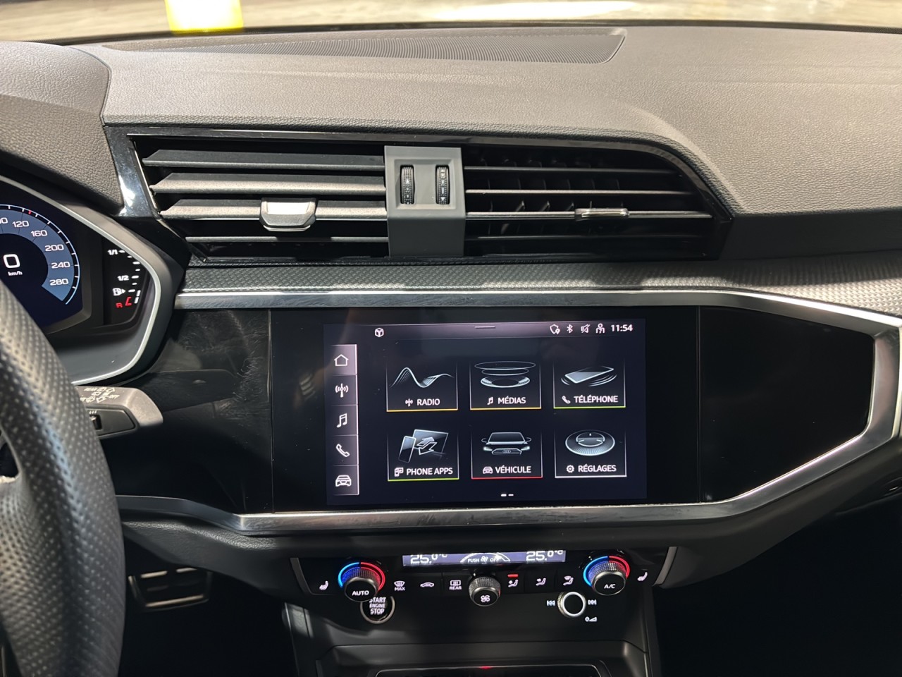 2022 Audi Q3 - Image 14