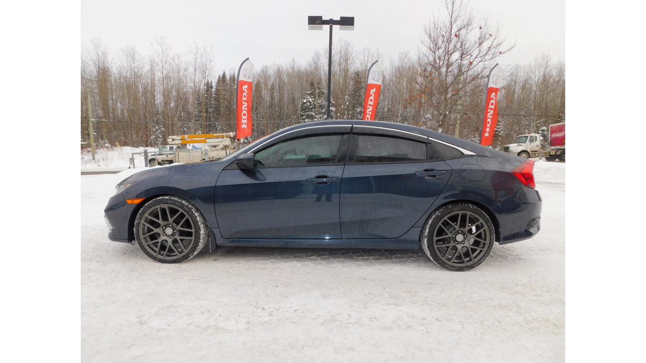 2019 Honda Civic - Image 38