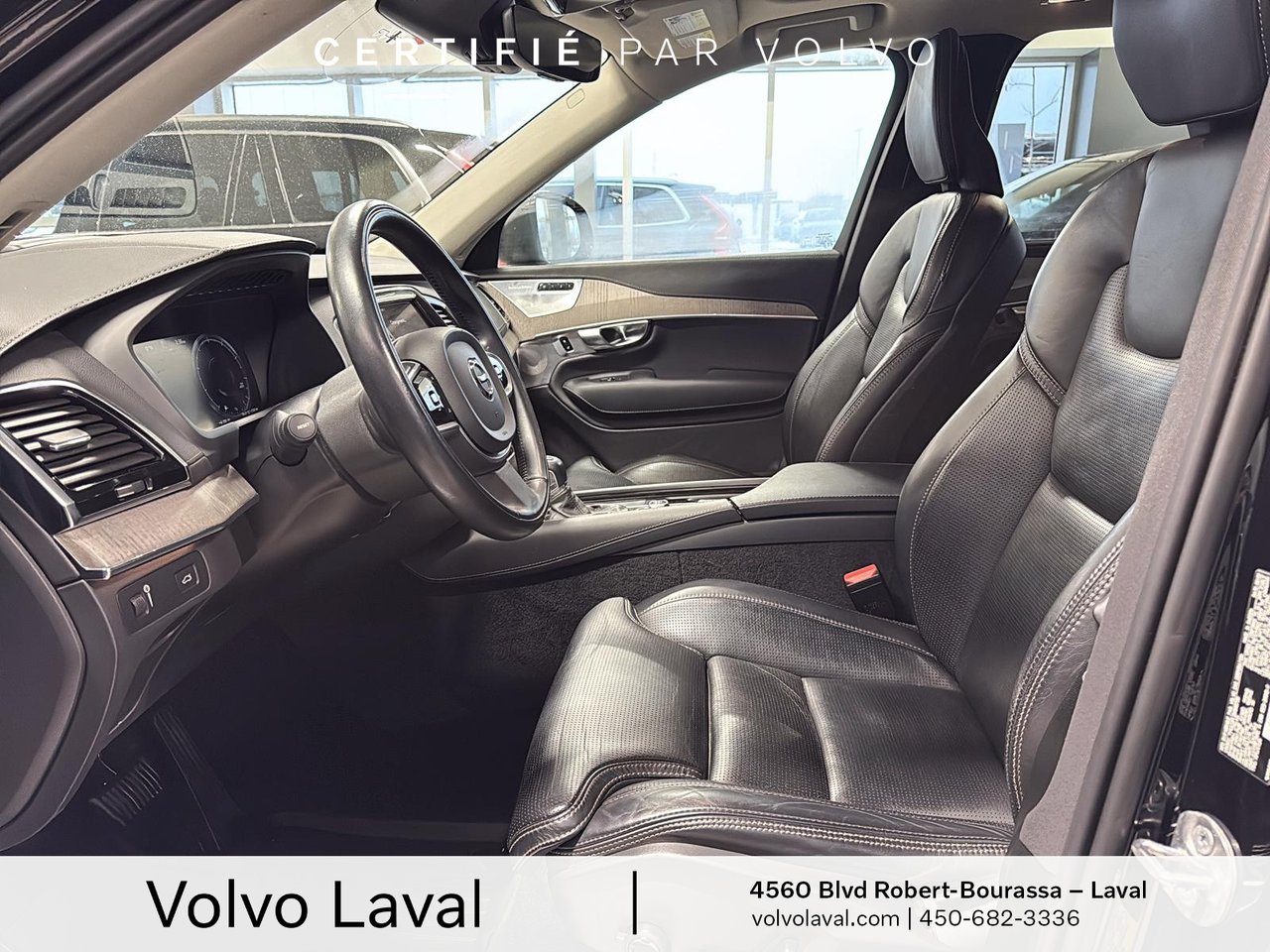 2022 Volvo XC90 - Image 8