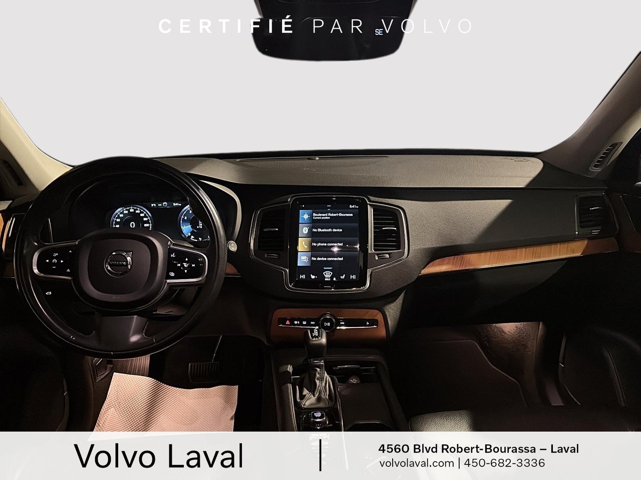 2021 Volvo XC90 - Image 13