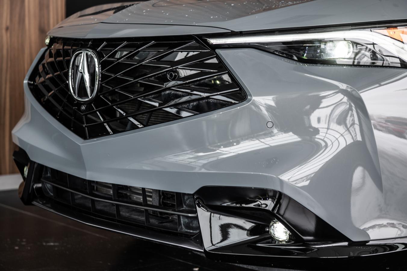 2025 Acura ADX - Image 4