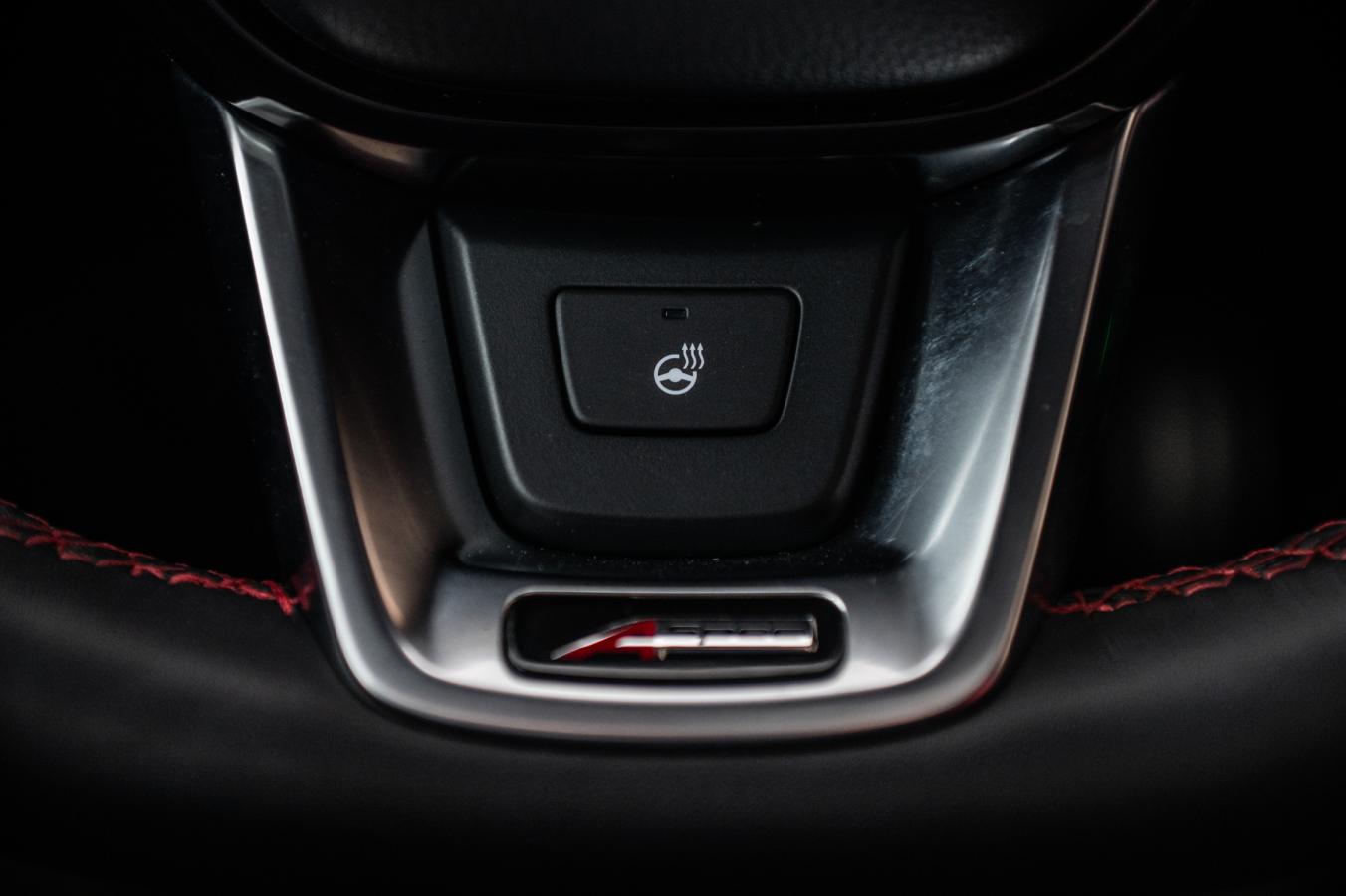 2025 Acura ADX - Image 19